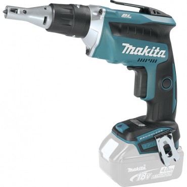 Aparafusadora Makita 18V sem bateria com mala